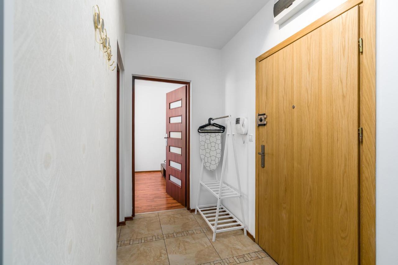Sleepway Apartments - Garbary 95-75D ポズナン エクステリア 写真